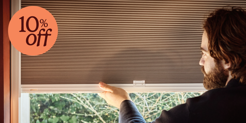 Complete blackout heat shield blinds
